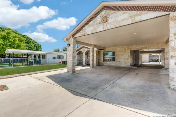 San Antonio, TX 78227-2662,8018 REMUDA DR