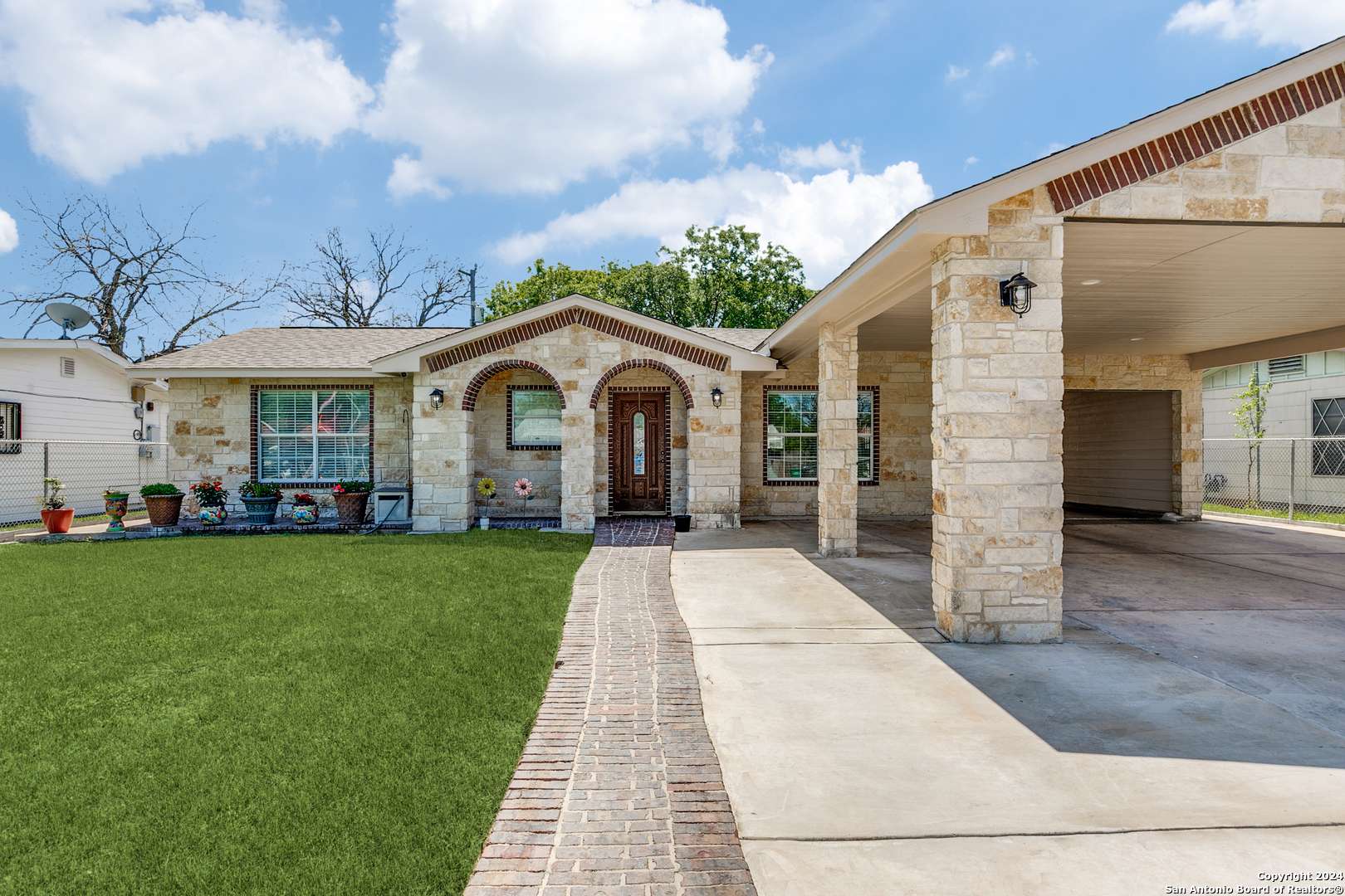 San Antonio, TX 78227-2662,8018 REMUDA DR