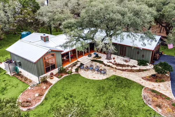 145 Right Frk,  Bulverde,  TX 78163