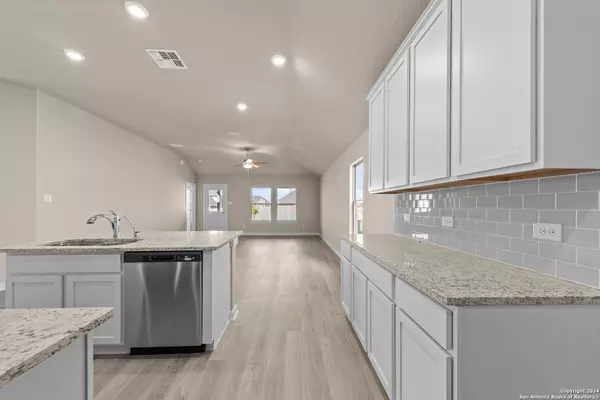 St Hedwig, TX 78152,13007 Savory Place