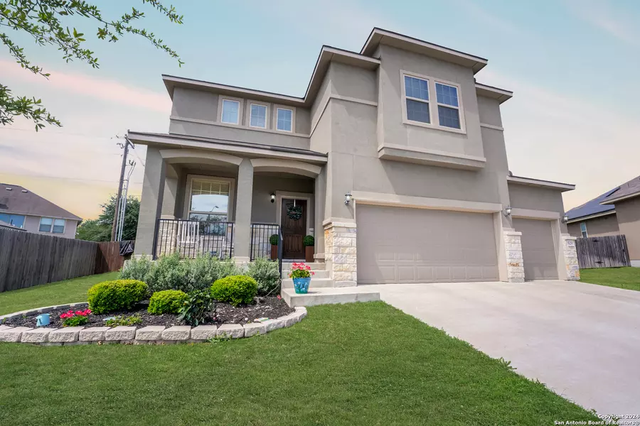 529 SADDLE GLN, Cibolo, TX 78108-3696