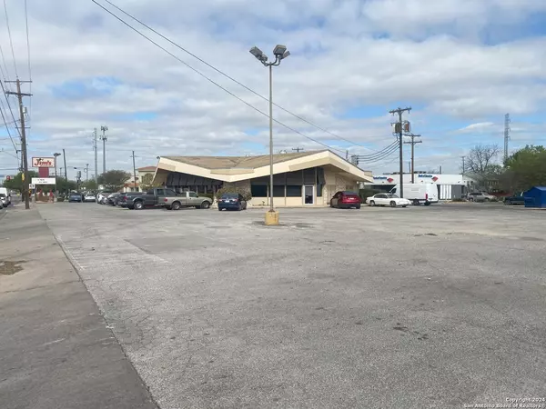 San Antonio, TX 78212-2209,3400 San Pedro