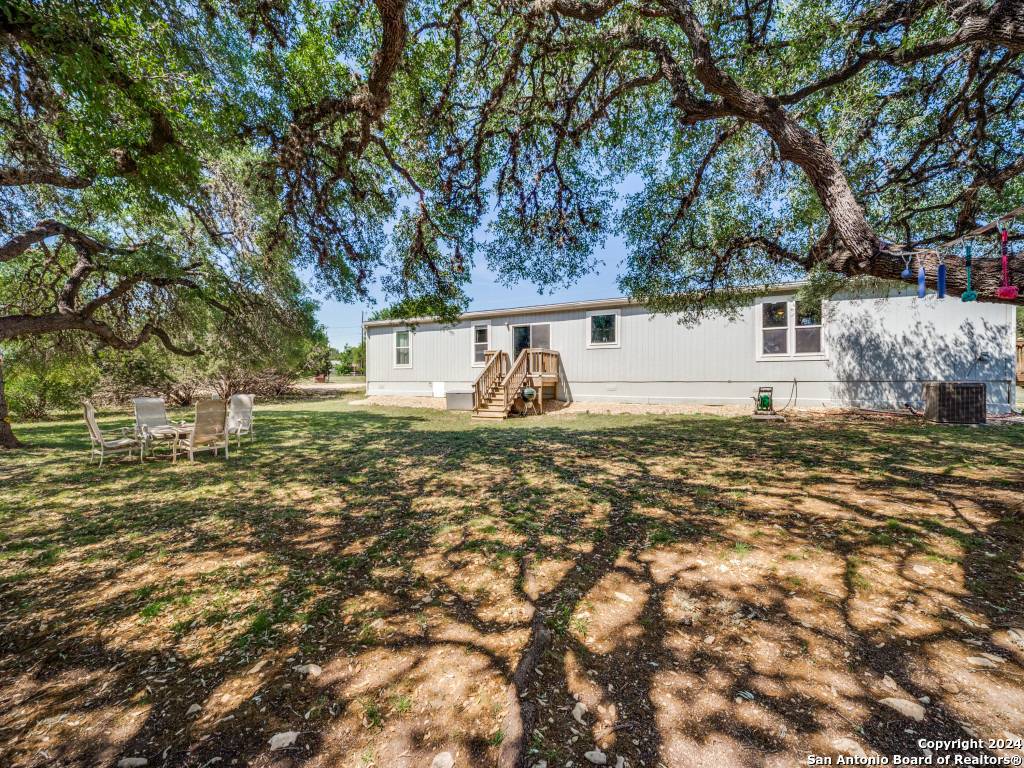Bandera, TX 78003,559 PR 1517