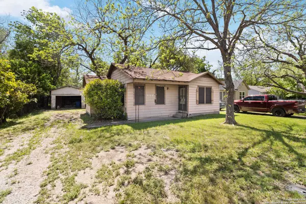 New Braunfels, TX 78130,590 santa clara