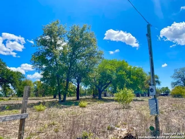 Natalia, TX 78059,FM 471 FM 471