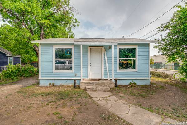 155 Canton,  San Antonio,  TX 78202-2933
