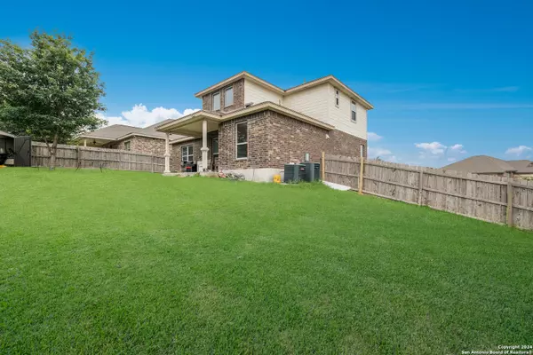 Live Oak, TX 78233-5554,13724 ALTAMIRANO