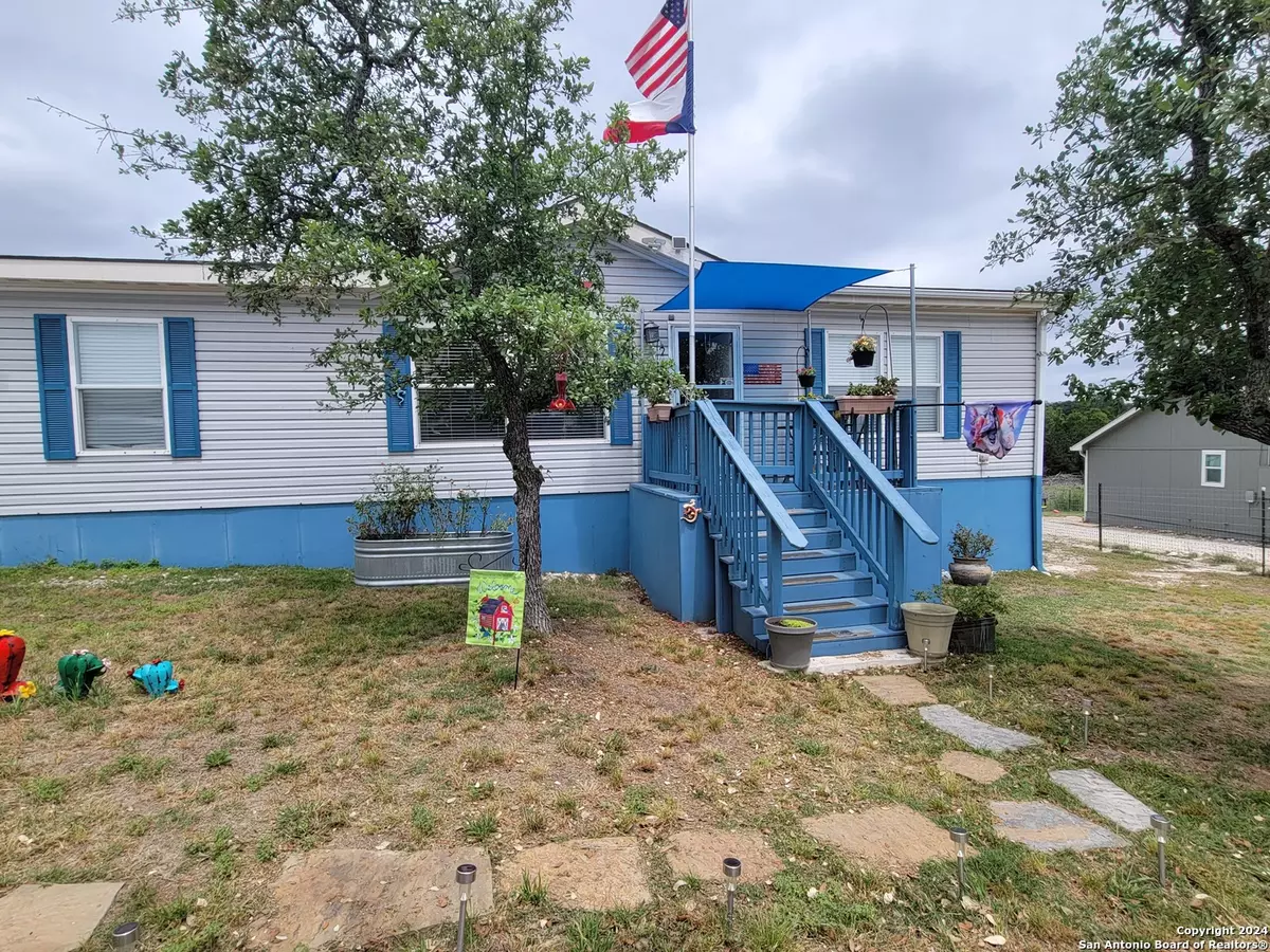 Spring Branch, TX 78070-4430,813 TEE DR