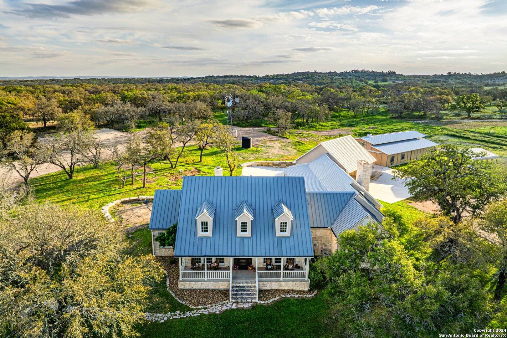 Fredericksburg, TX 78624,434 Cave Creek Rd