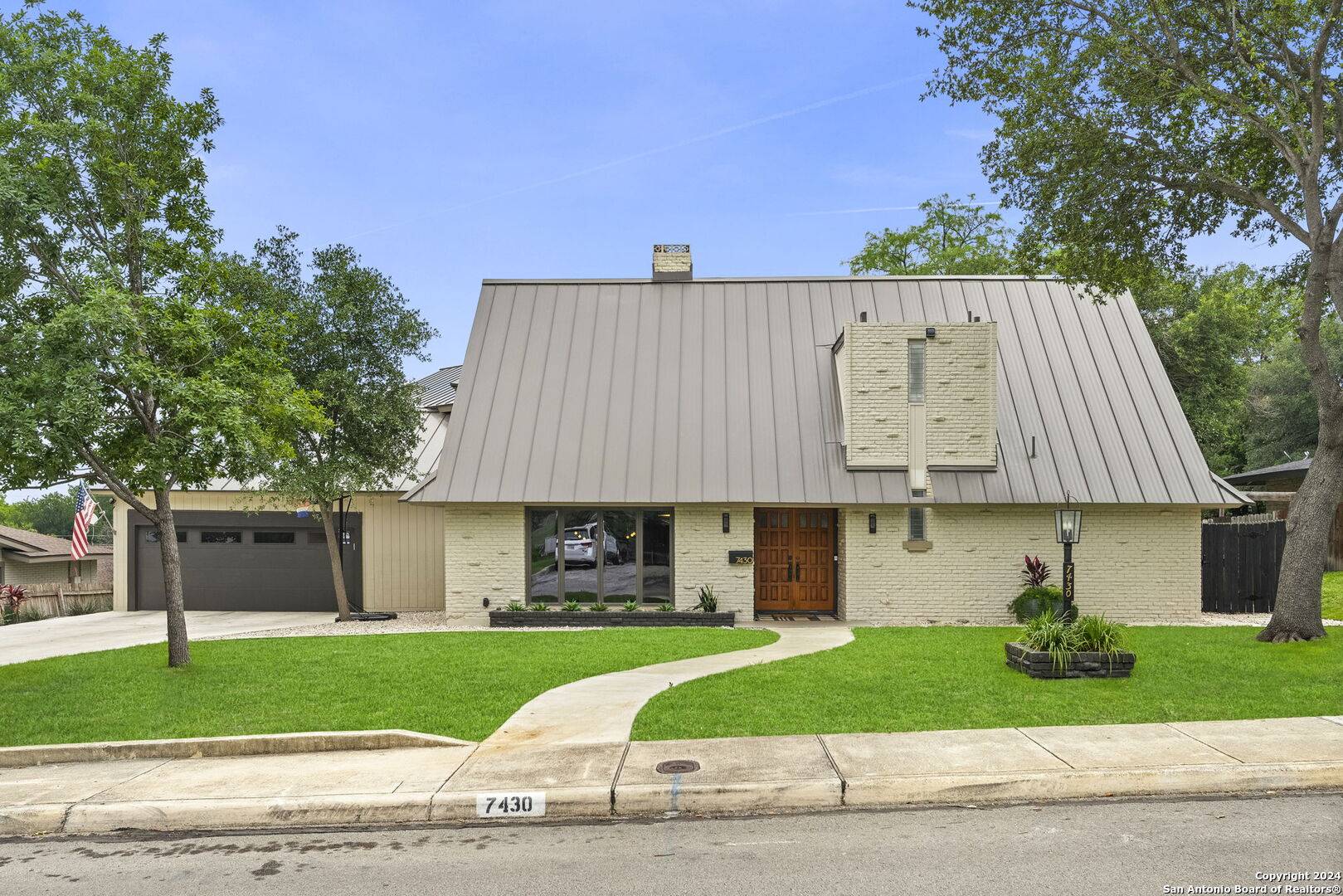 7430 robin rest, San Antonio, TX 78209