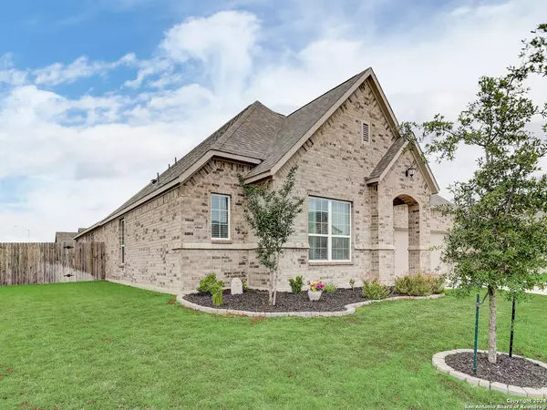 New Braunfels, TX 78130,842 RENCH