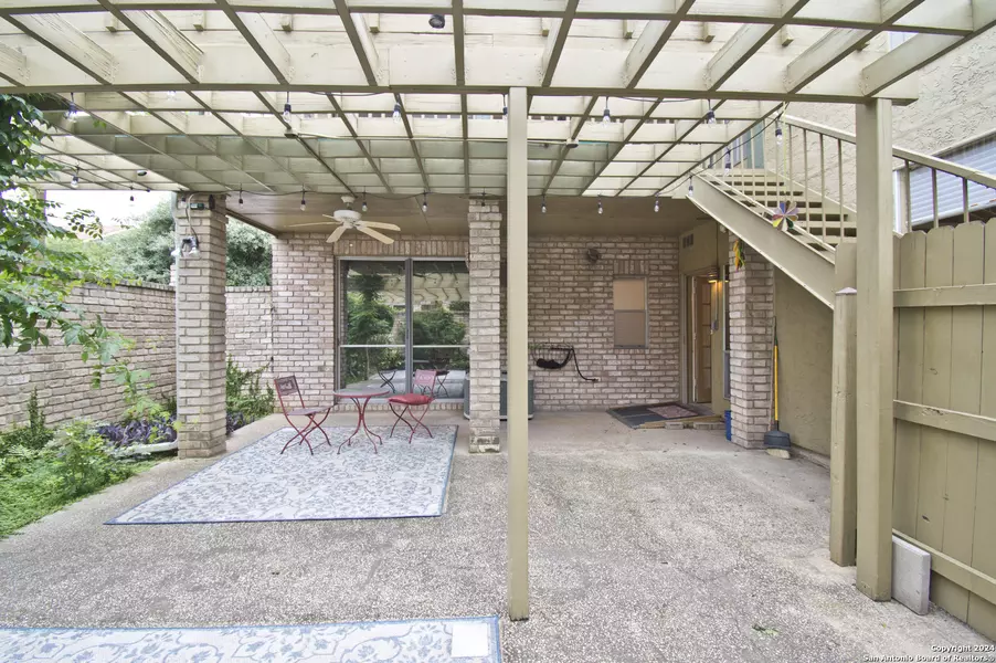 3678 HIDDEN DR UNIT 1504, San Antonio, TX 78217-4678