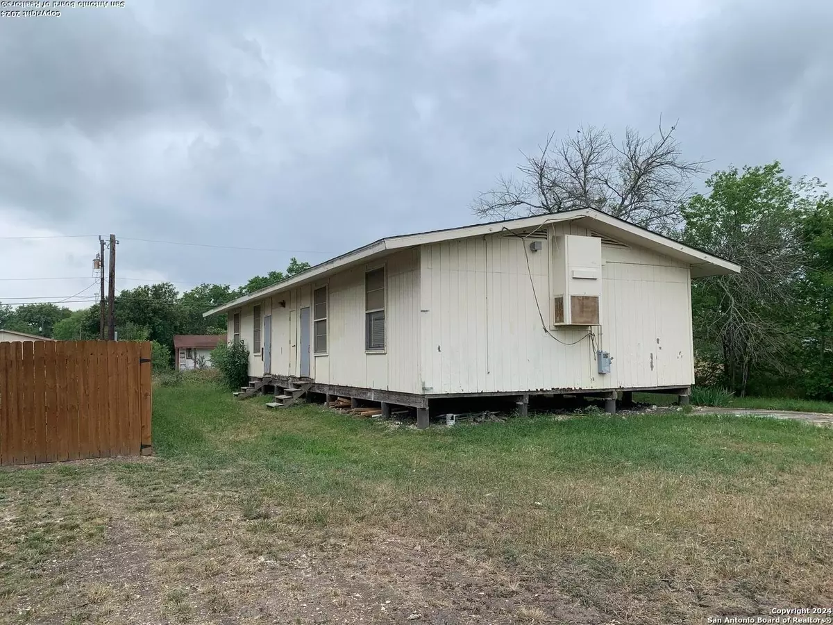 Lacoste, TX 78039,16070 Brewster St (Lot 1)