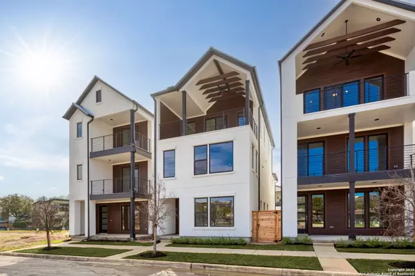 San Antonio, TX 78210-1075,522 McMonigal Pl