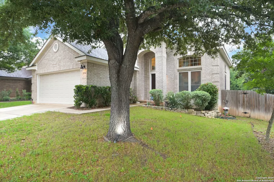 8739 SILENT OAKS, San Antonio, TX 78250-6208