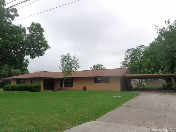 Kirby, TX 78219-1441,141 GAIETY LN