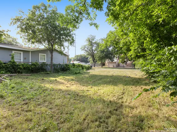 San Antonio, TX 78202,204 ORPHAN