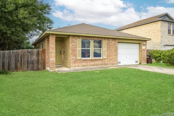 9611 SANDFLAT PASS, San Antonio, TX 78245-2760