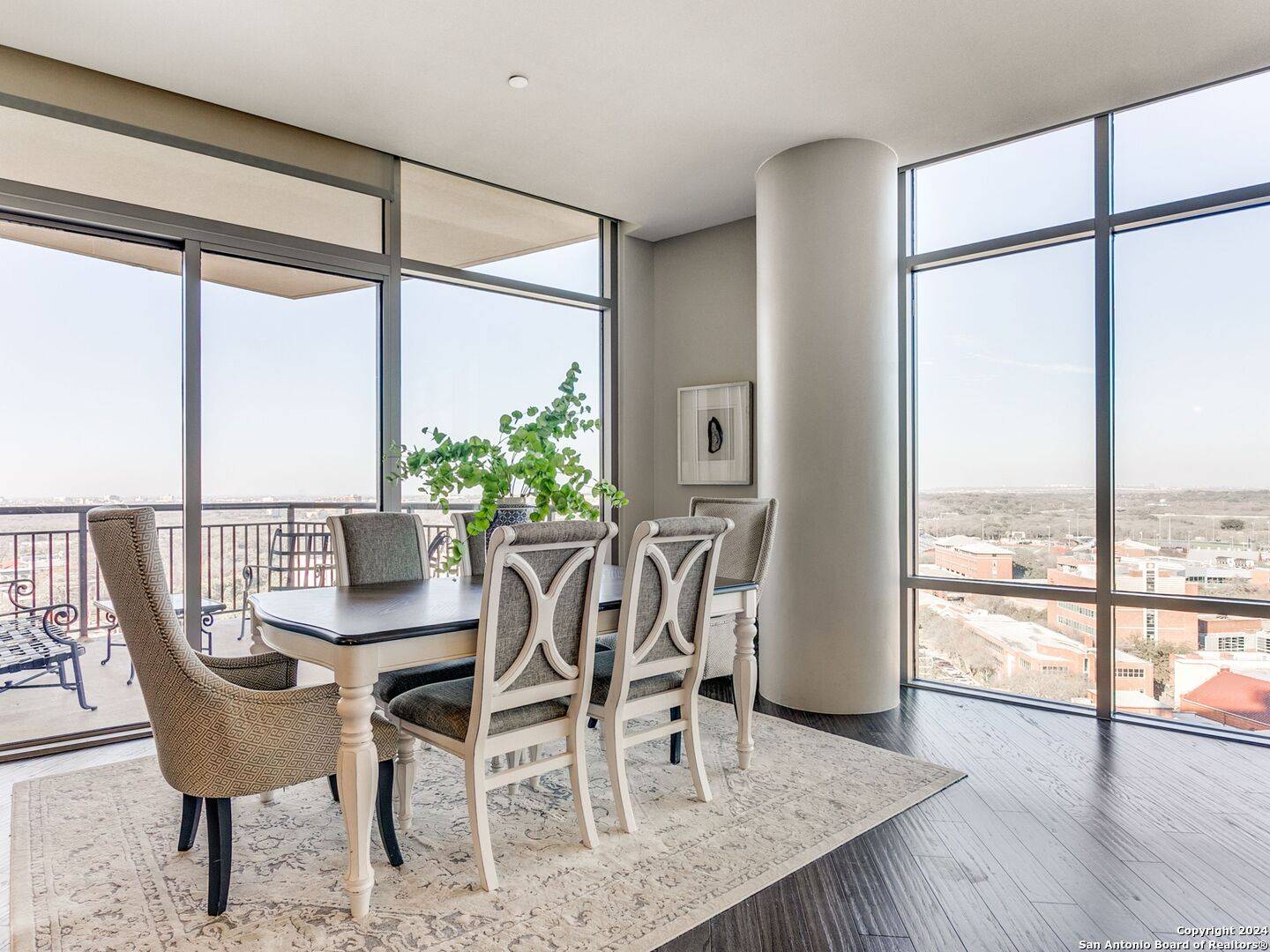 San Antonio, TX 78209-6451,4242 Broadway Street UNIT 1404