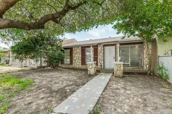 5938 FAIRMEADE ST, San Antonio, TX 78242-2209