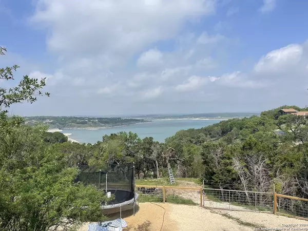 1225 RIVIERA DR, Canyon Lake, TX 78133-4046