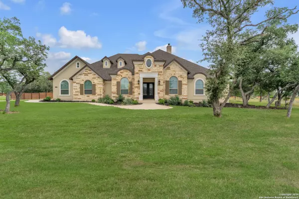 463 James Way, Castroville, TX 78009