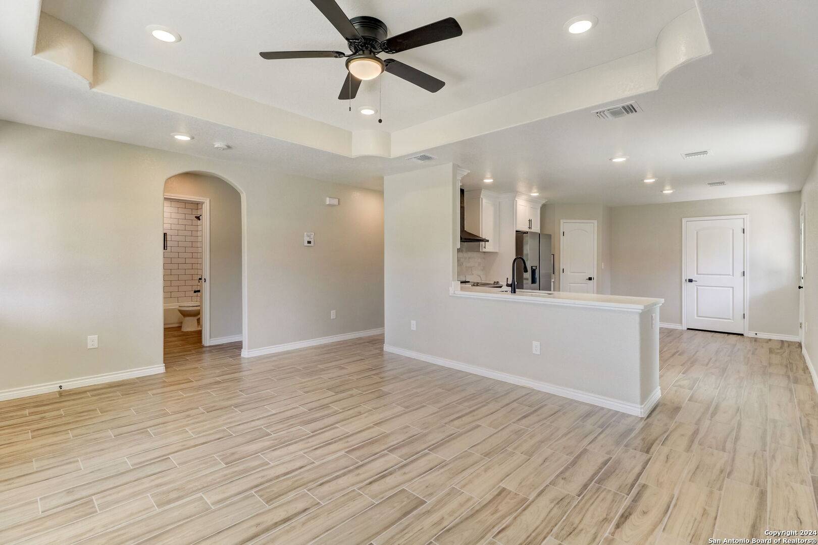 San Antonio, TX 78221,614 Kendalia Ave