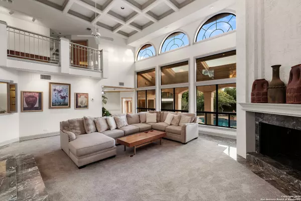 Shavano Park, TX 78231-1440,405 HAPPY TRL