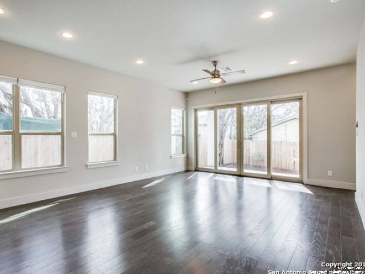 San Antonio, TX 78209-6478,130 DAVIS CT UNIT 102