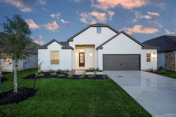 201 VAMANOS, Boerne, TX 78006