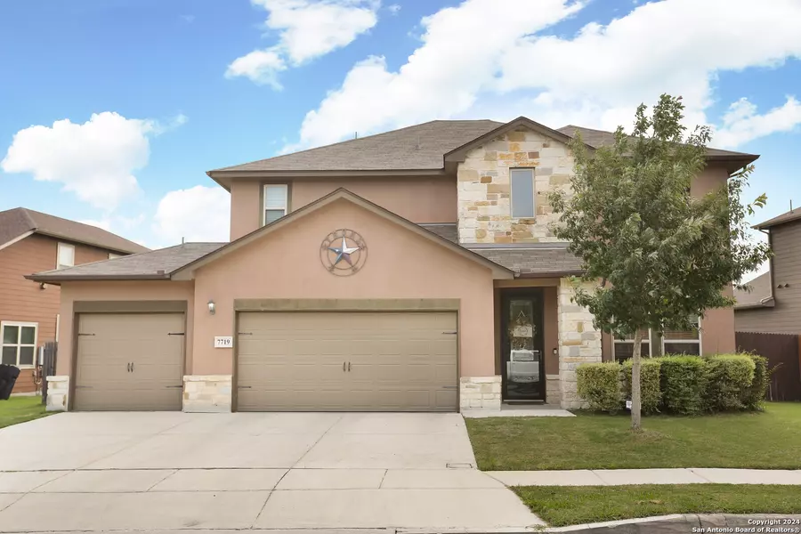 7719 CITADEL PEAK, Converse, TX 78109-1047