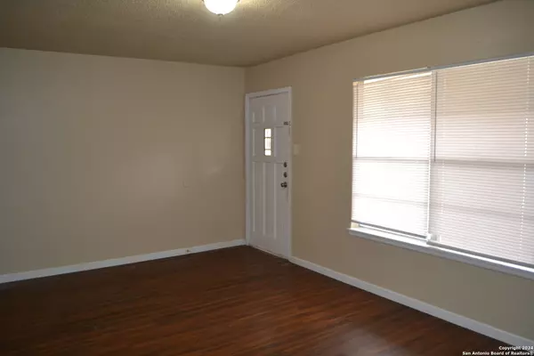 San Antonio, TX 78228-4449,5522 CALISTOGA ST