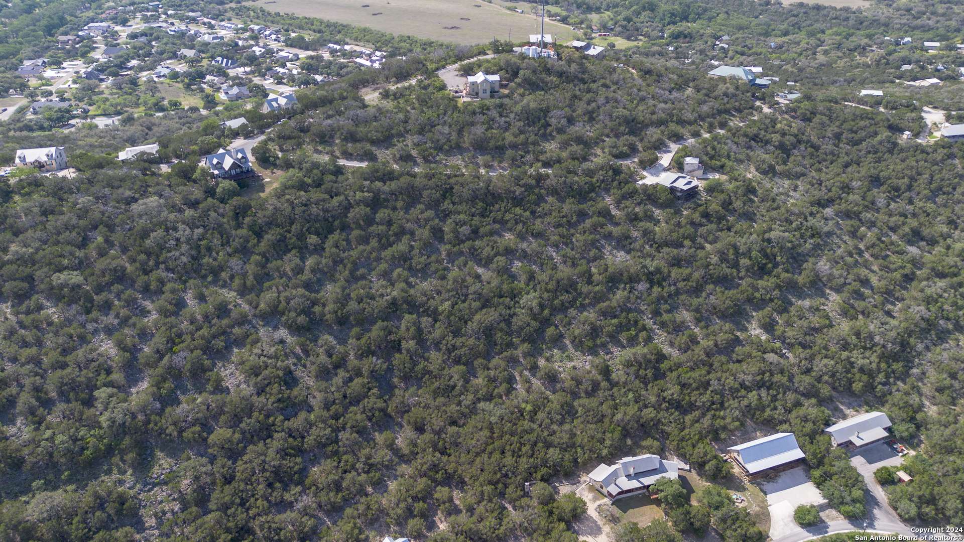 Concan, TX 78838,34 CAT CLAW MTN RD
