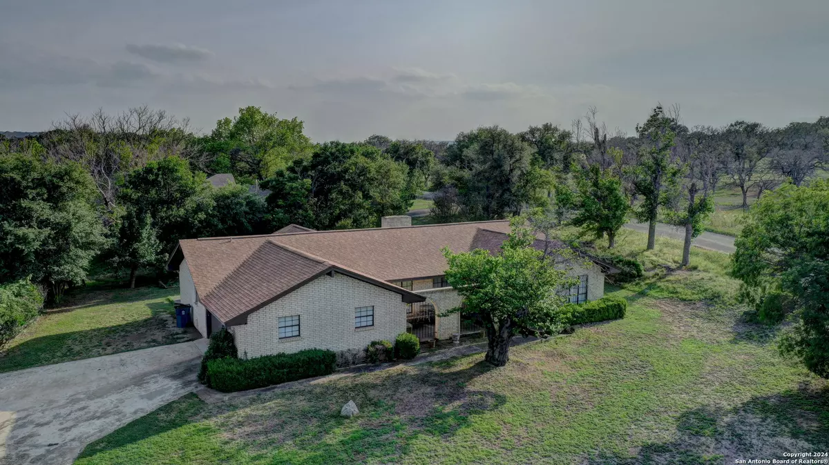 Kerrville, TX 78028,148 East Cedar Dr