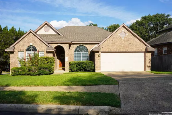 2502 HOLLOW VILLAGE DR, San Antonio, TX 78231-2222