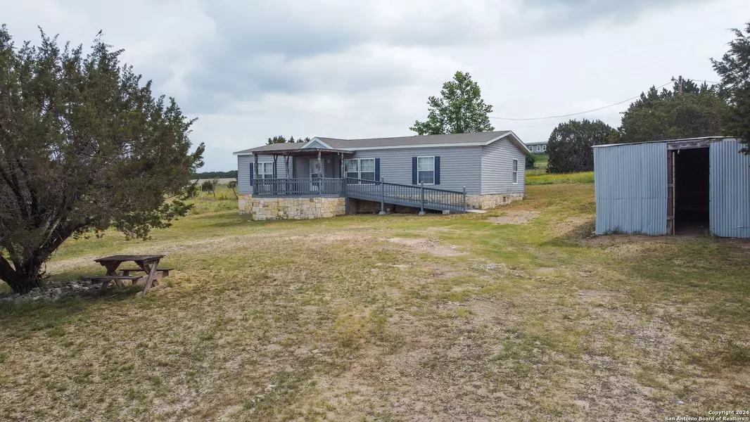 886 Greystone Drive, Copperas Cove, TX 76522