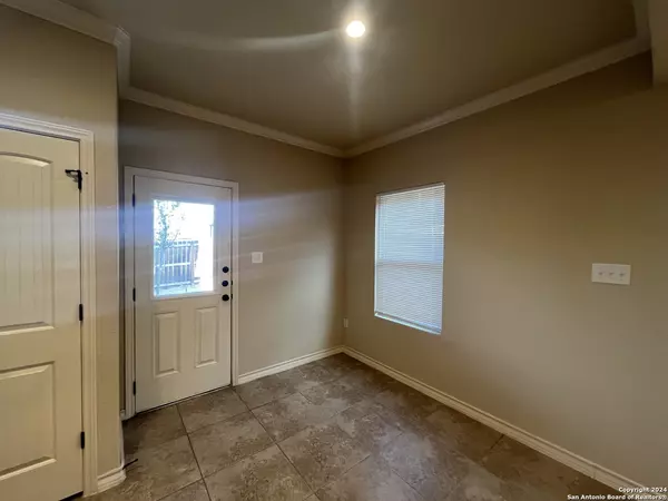 San Antonio, TX 78233-4774,13910 ANNAS WAY UNIT 101