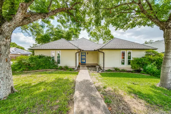 11822 TARRAGON CV,  San Antonio,  TX 78213-1227