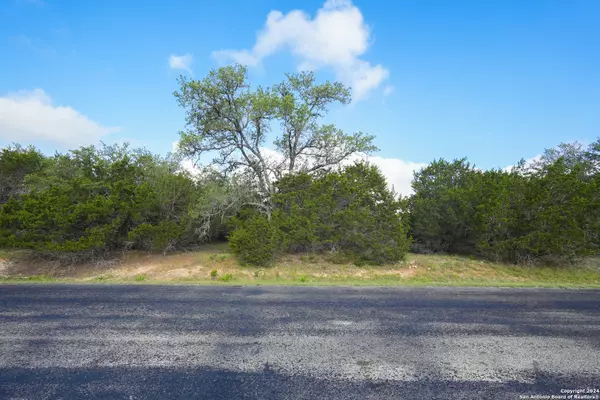 102 LONESOME DOVE, Boerne, TX 78006