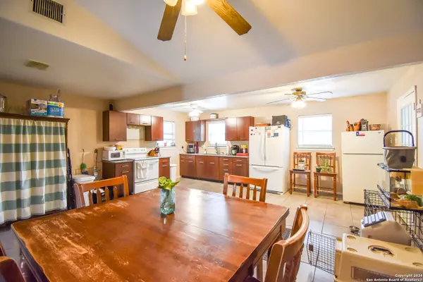 San Antonio, TX 78218-4008,4707 CASTLE PATH