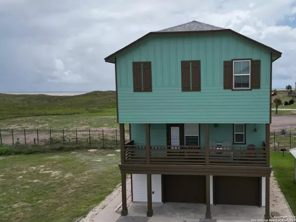 Port Aransas, TX 78373,162 La Concha Blvd Unit#7