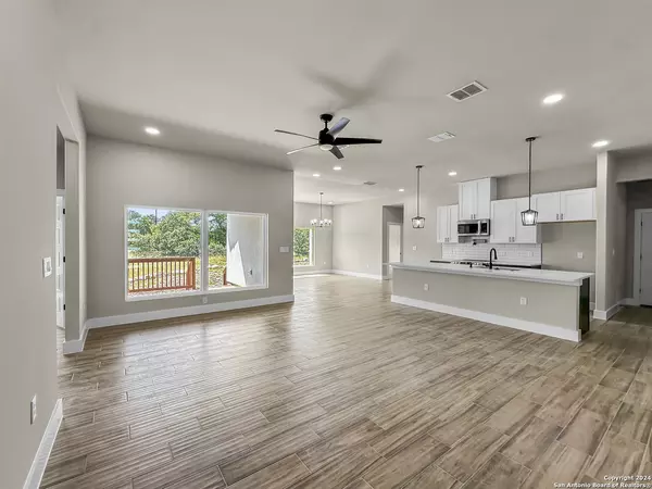 Blanco, TX 78606,218 George Dolson