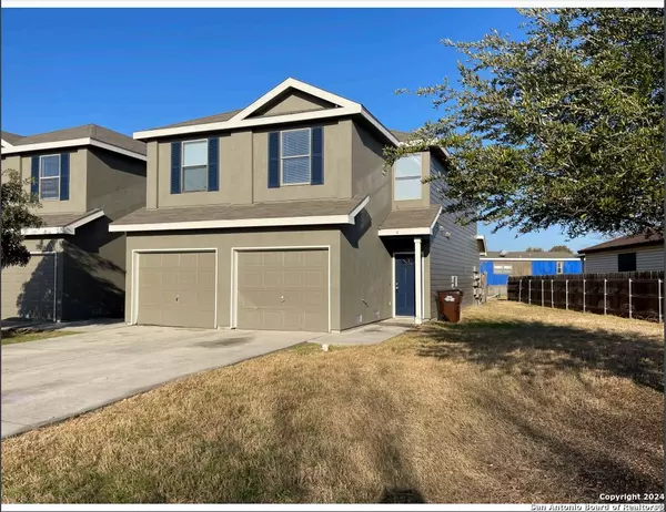 7303 LONGING TRL UNIT 2, San Antonio, TX 78244-2334