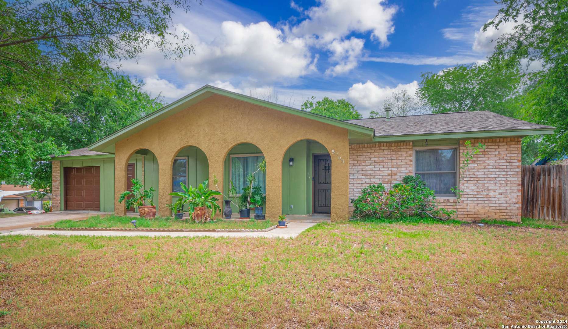 5703 VALLEY FORGE AVE, San Antonio, TX 78233-5137