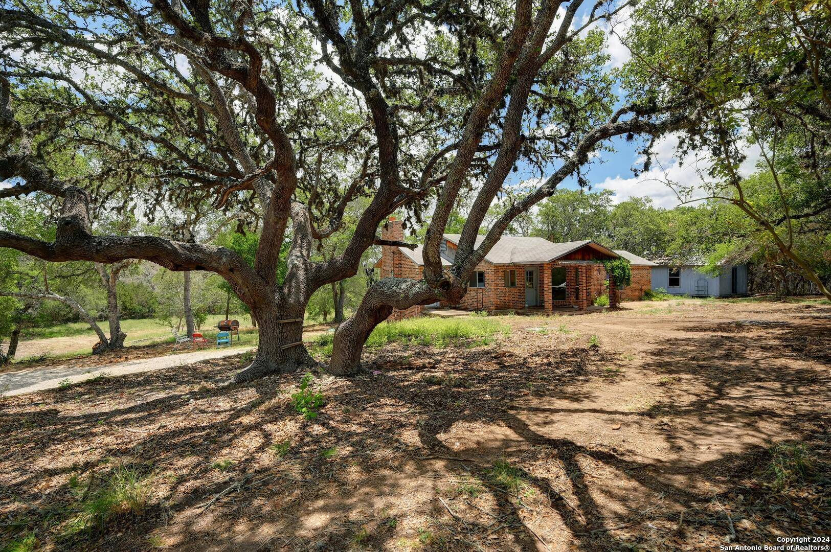 Boerne, TX 78006-7301,145 FLAT ROCK DR