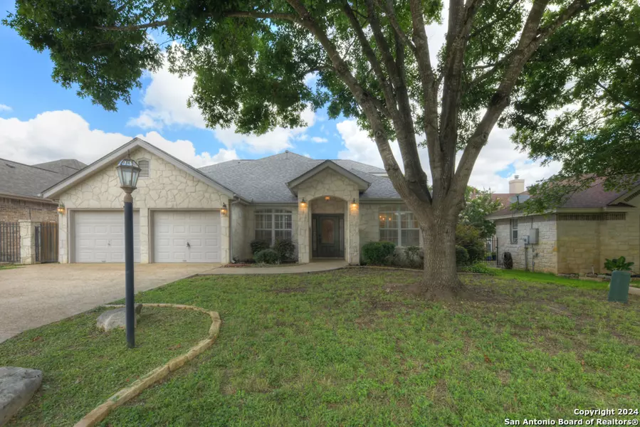 2742 MORNING STAR, New Braunfels, TX 78132-4722