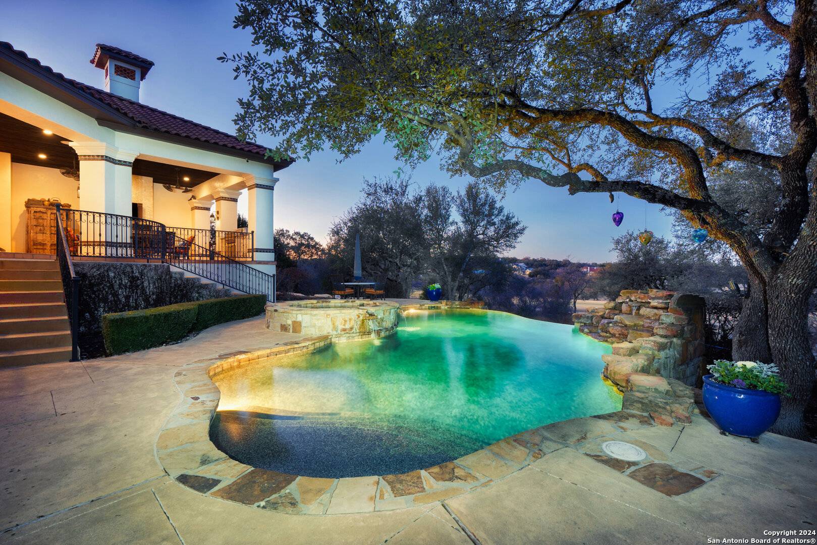 Boerne, TX 78006,211 AUGUSTA