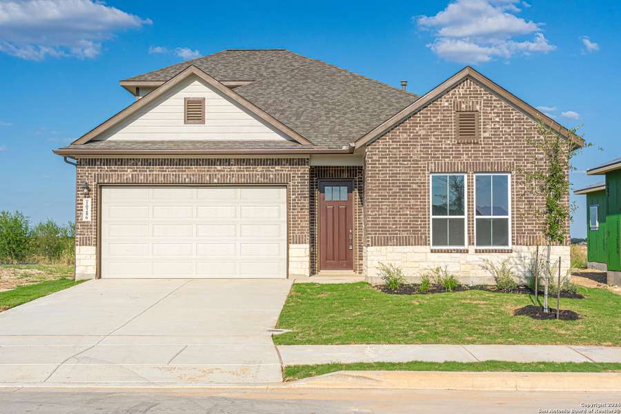 10286 Bartenheim Dr., Schertz, TX 78154