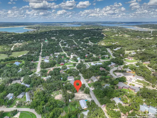 Canyon Lake, TX 78133,637 RIDGEROCK Dr