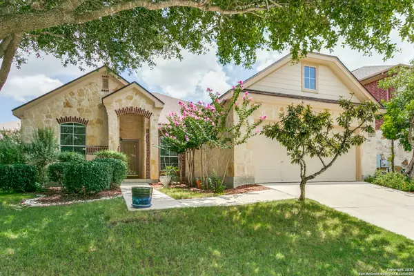 206 Grove Pl, Cibolo, TX 78108-3413